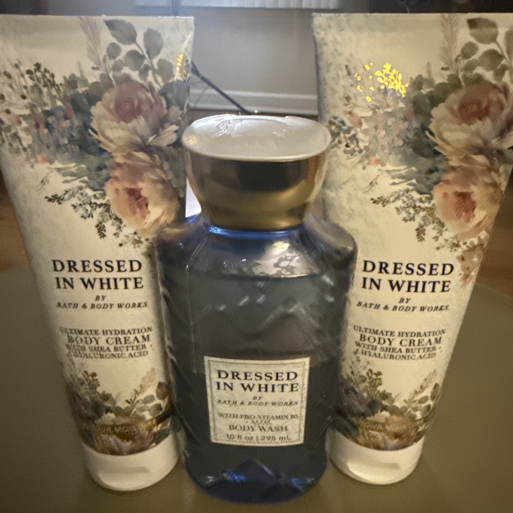 3 Pc Set Dressed In White Bath & Body Works 2 Body Cream 8 oz 1 Body‎ Wash 10 oz